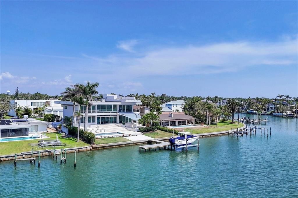 For Sale: $7,875,000 (4 beds, 4 baths, 4559 Square Feet)