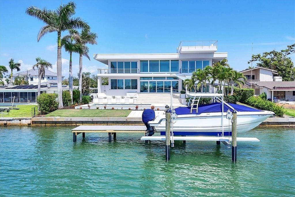 For Sale: $7,875,000 (4 beds, 4 baths, 4559 Square Feet)