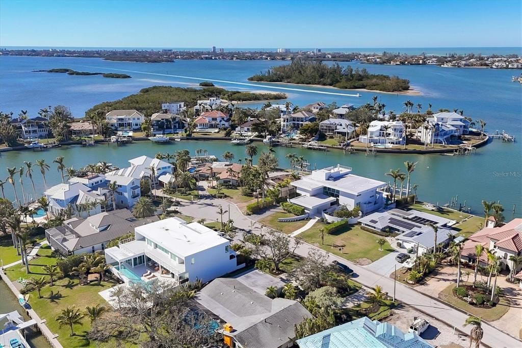 For Sale: $7,875,000 (4 beds, 4 baths, 4559 Square Feet)