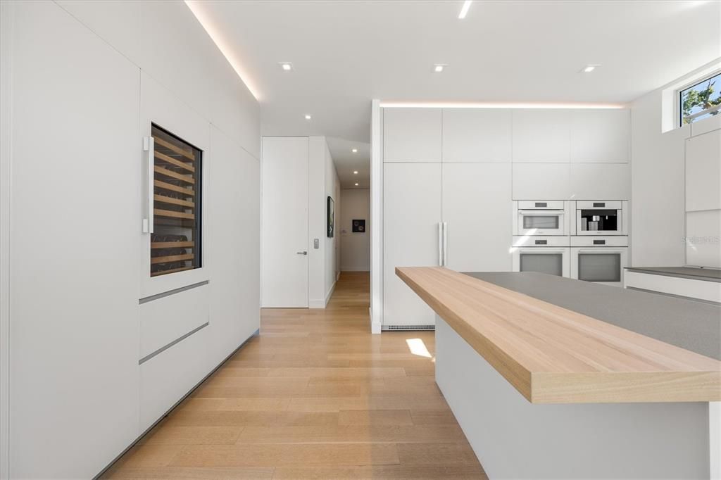 For Sale: $7,875,000 (4 beds, 4 baths, 4559 Square Feet)