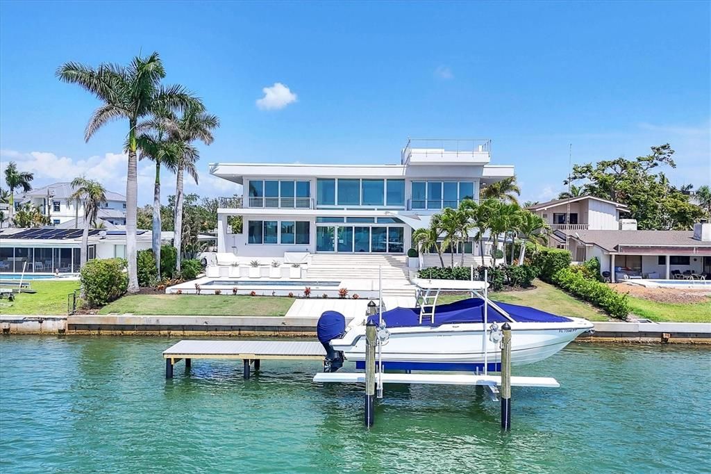 For Sale: $7,875,000 (4 beds, 4 baths, 4559 Square Feet)