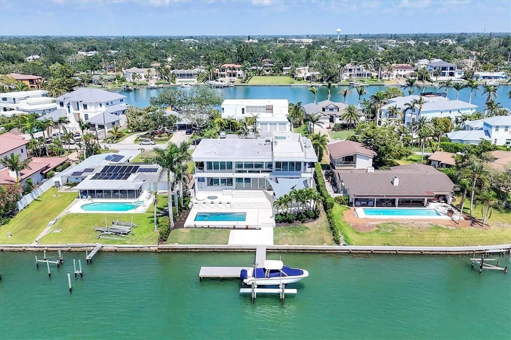 For Sale: $7,875,000 (4 beds, 4 baths, 4559 Square Feet)