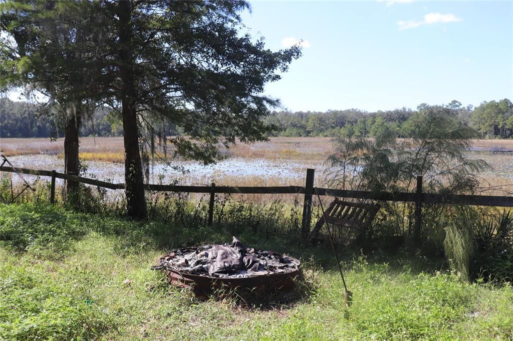 待售: $154,900 (3 贝兹, 2 浴室, 1084 平方英尺)