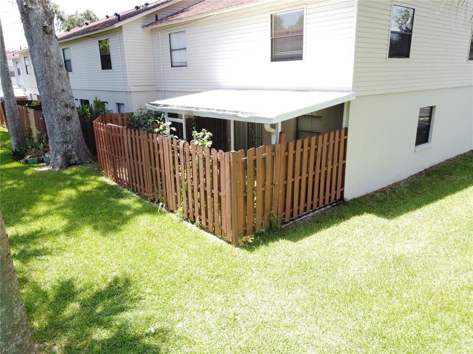 出租: $1,400 (2 贝兹, 1 浴室, 1024 平方英尺)