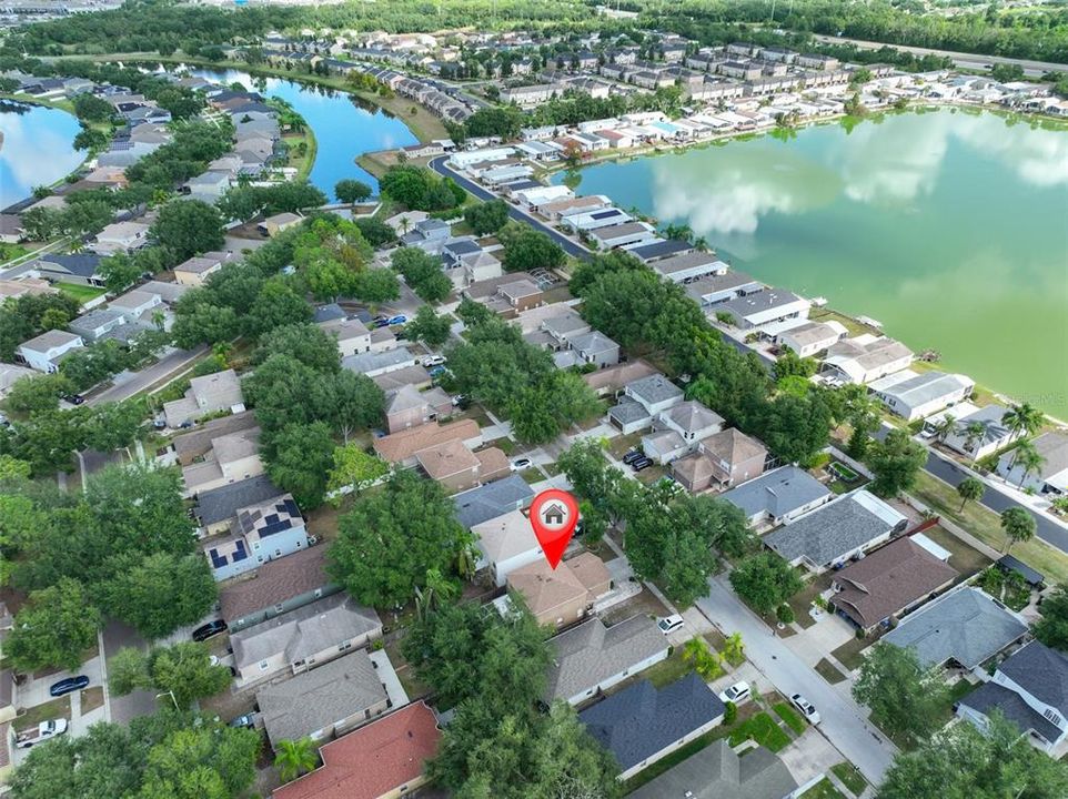 На продажу: $320,000 (4 спален, 2 ванн, 1544 Квадратных фут)