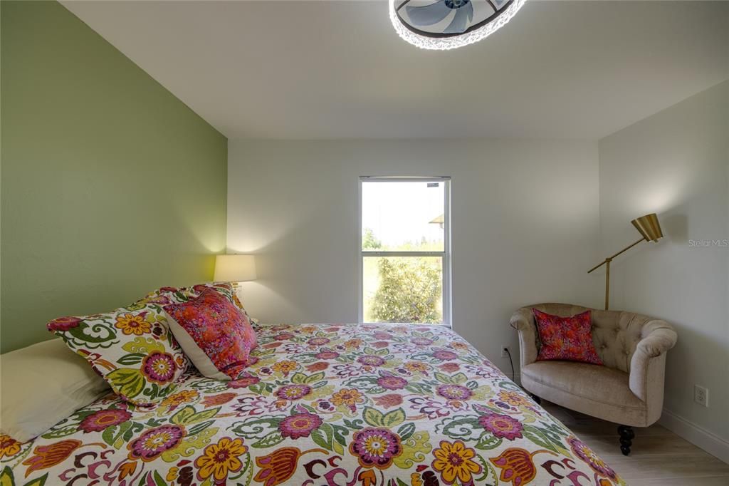 For Sale: $329,000 (3 beds, 2 baths, 1431 Square Feet)