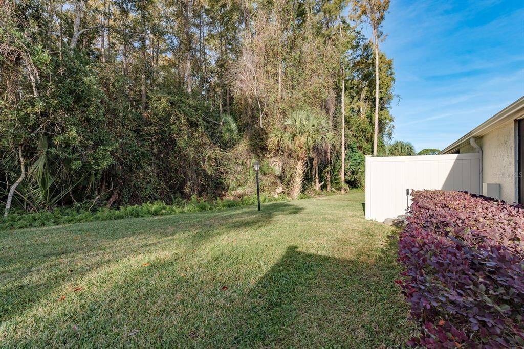 For Sale: $225,000 (2 beds, 2 baths, 1177 Square Feet)