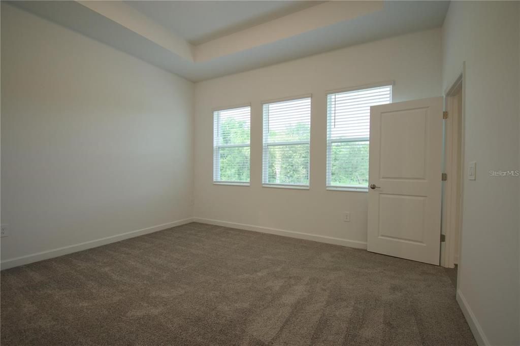 出租: $2,900 (3 贝兹, 2 浴室, 2650 平方英尺)