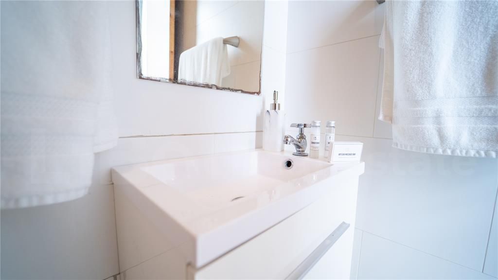 En Venta: $585,000 (1 camas, 1 baños, 823 Pies cuadrados)