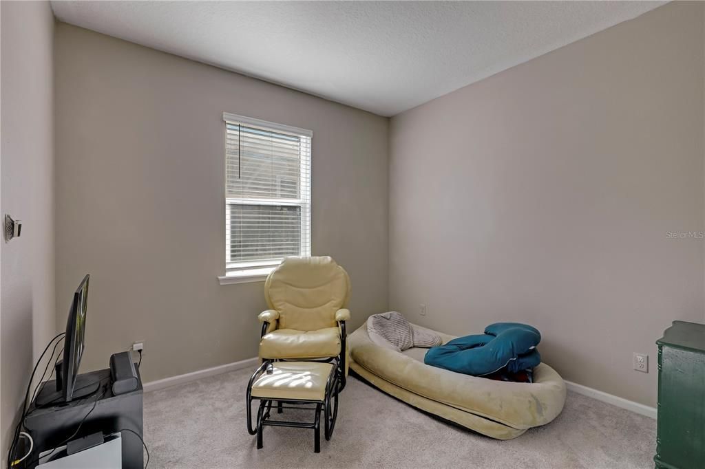 For Sale: $300,000 (4 beds, 2 baths, 1879 Square Feet)