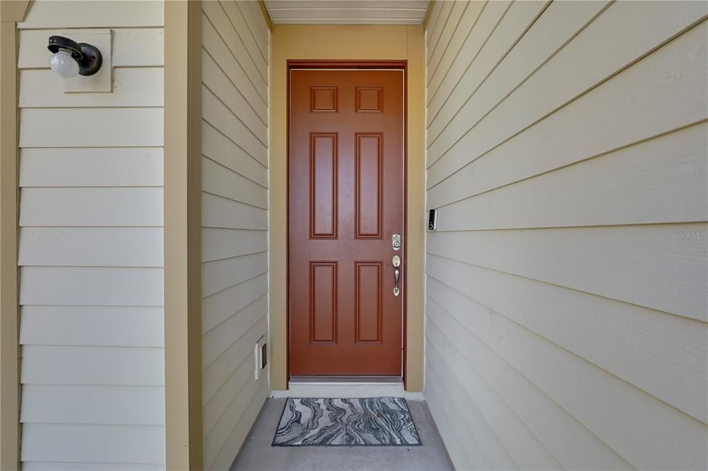 For Sale: $300,000 (4 beds, 2 baths, 1879 Square Feet)