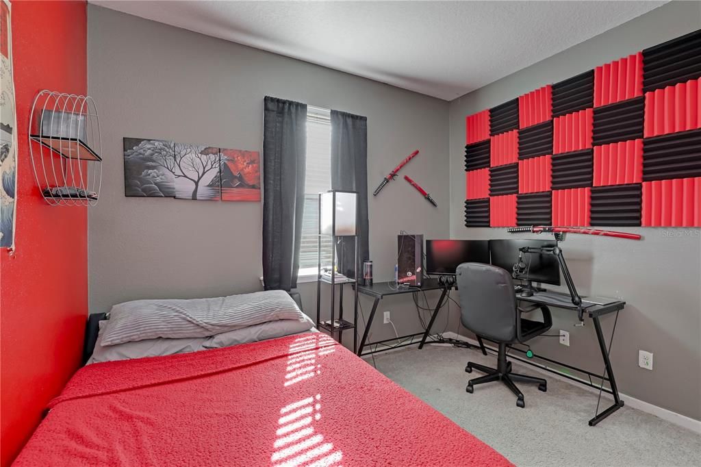 For Sale: $300,000 (4 beds, 2 baths, 1879 Square Feet)