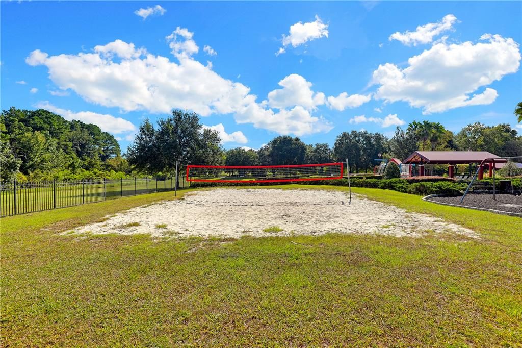 For Sale: $300,000 (4 beds, 2 baths, 1879 Square Feet)