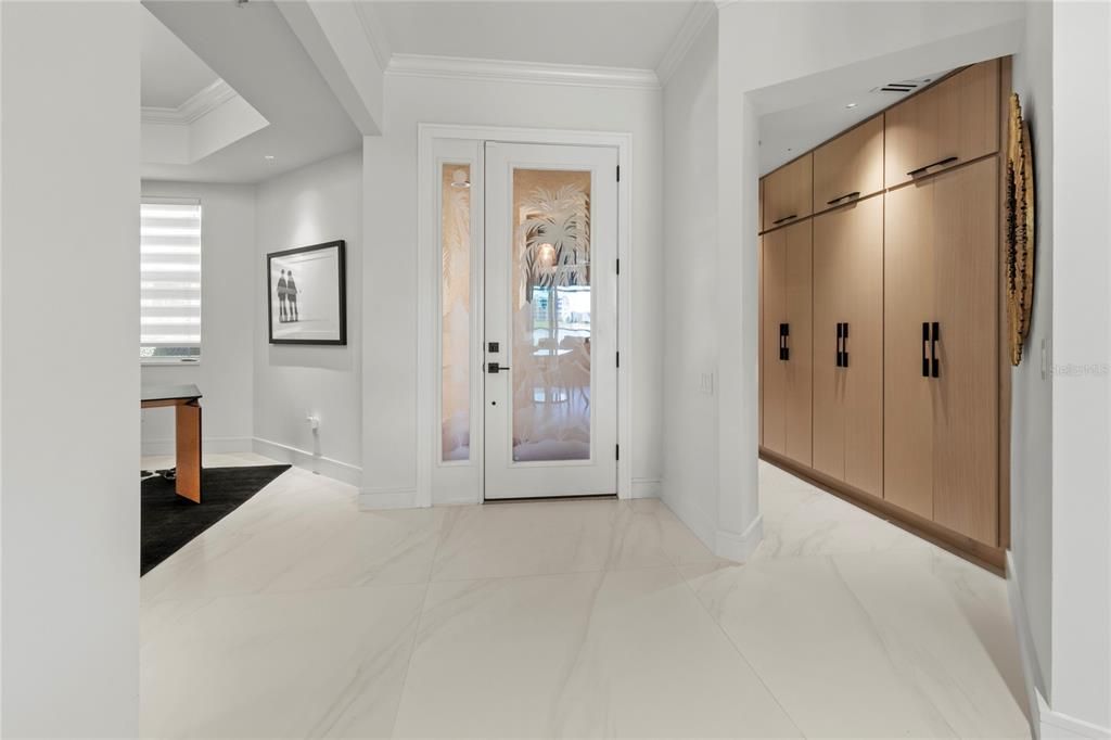 For Rent: $6,500 (2 beds, 2 baths, 1983 Square Feet)