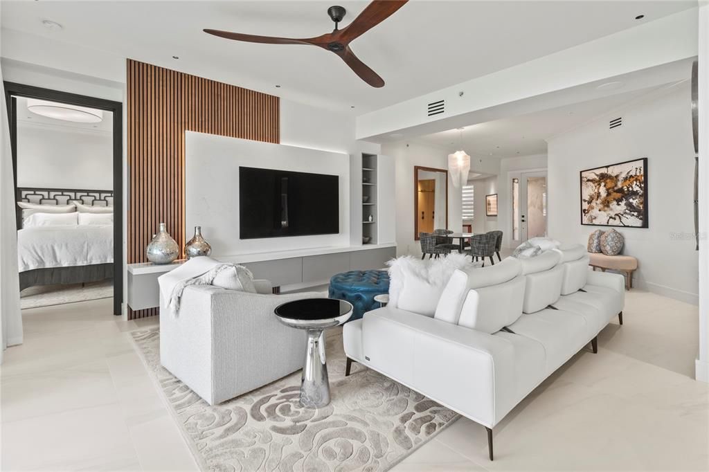 For Rent: $6,500 (2 beds, 2 baths, 1983 Square Feet)