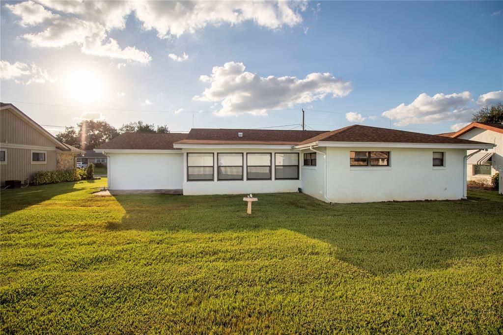 待售: $290,000 (2 贝兹, 2 浴室, 1480 平方英尺)