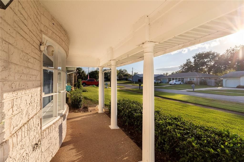 待售: $290,000 (2 贝兹, 2 浴室, 1480 平方英尺)