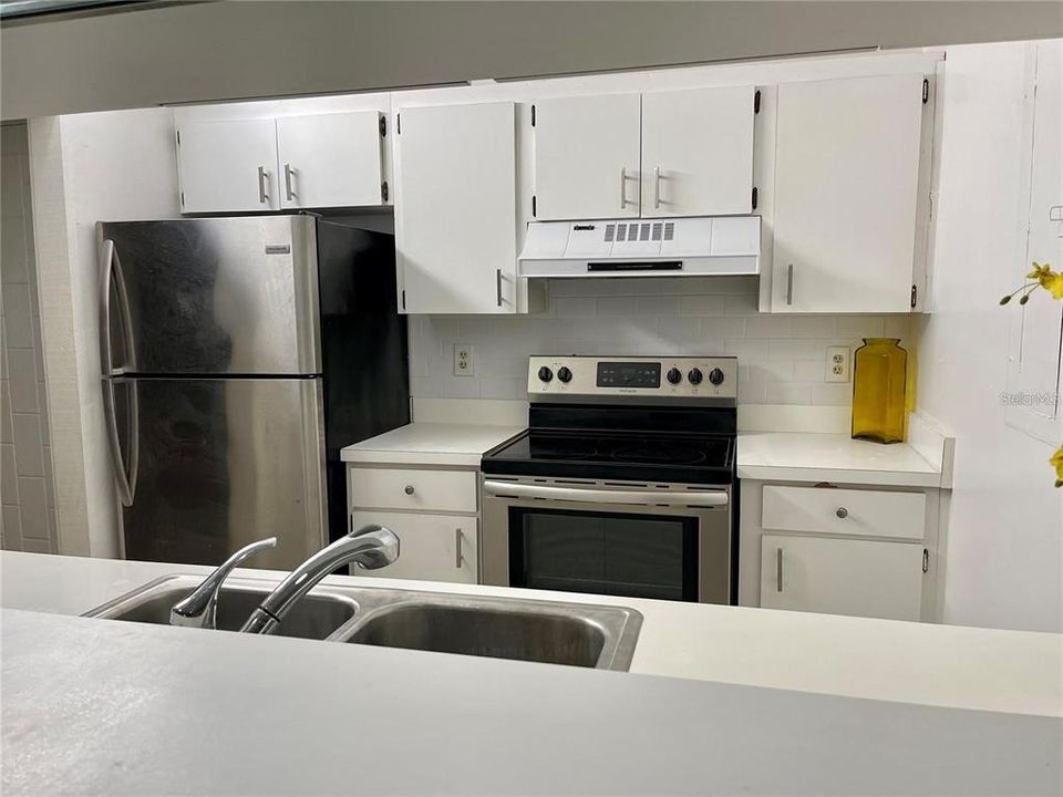 出租: $1,199 (2 贝兹, 2 浴室, 1123 平方英尺)