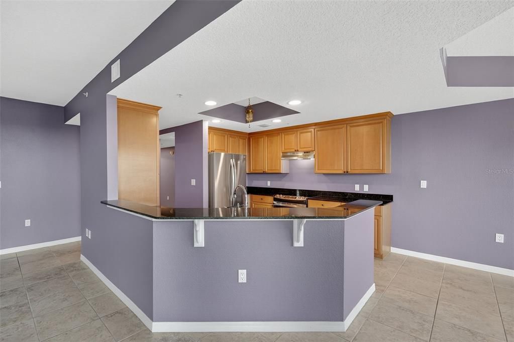 For Sale: $425,000 (2 beds, 2 baths, 1600 Square Feet)