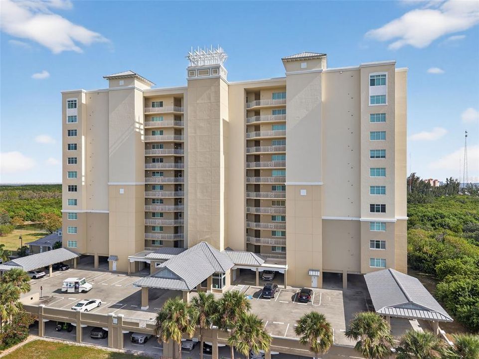 For Sale: $425,000 (2 beds, 2 baths, 1600 Square Feet)