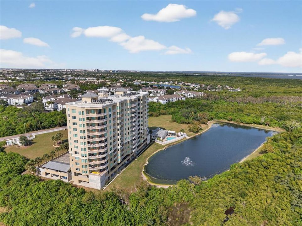 For Sale: $425,000 (2 beds, 2 baths, 1600 Square Feet)