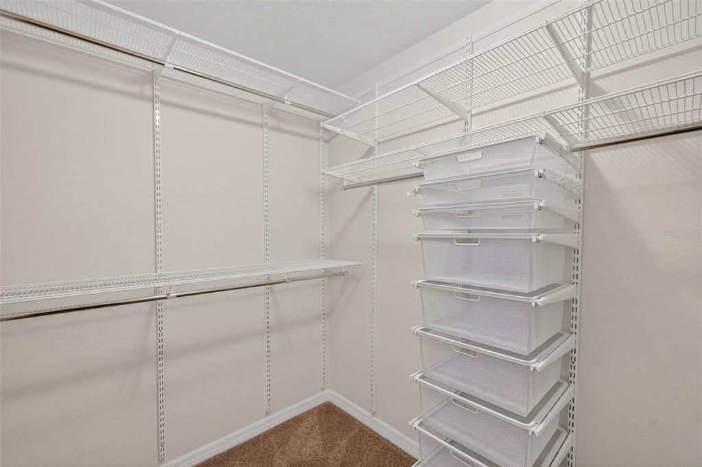 For Sale: $425,000 (2 beds, 2 baths, 1600 Square Feet)