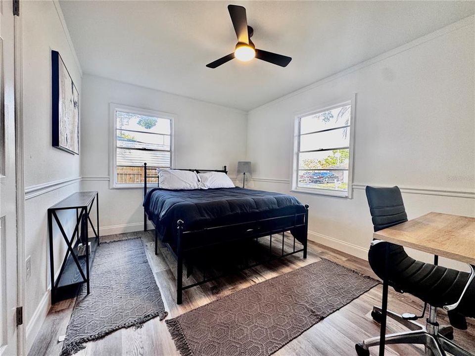 Под контрактом: $234,900 (2 спален, 1 ванн, 720 Квадратных фут)