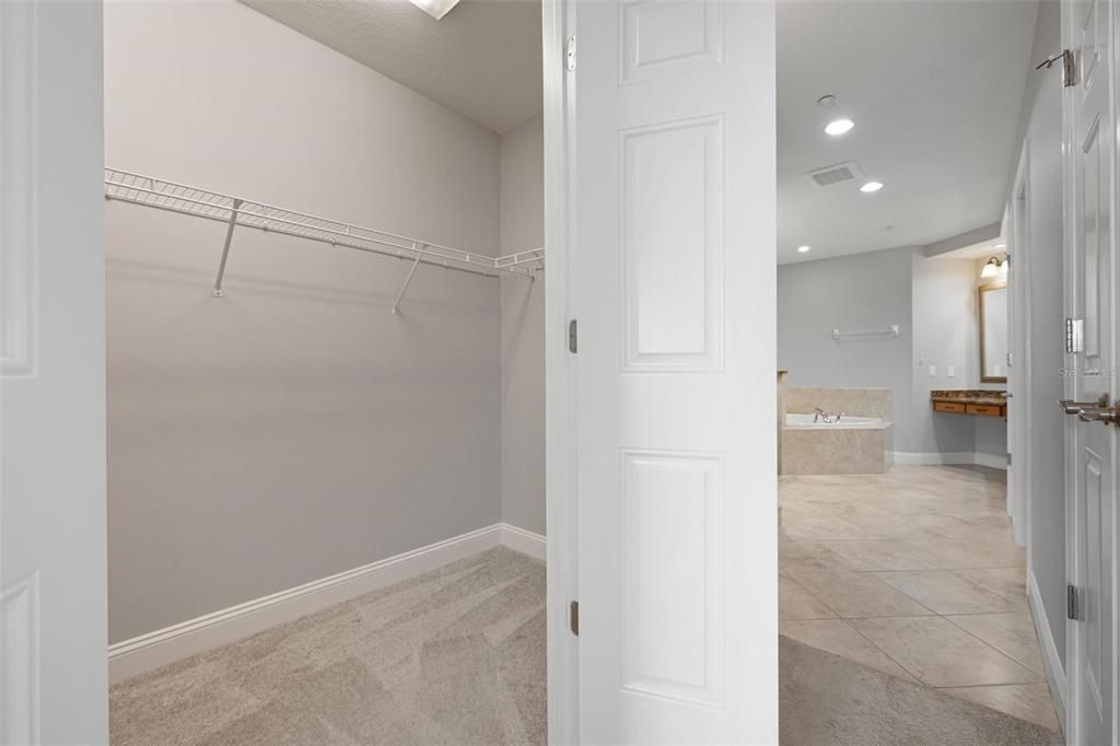 В аренду: $3,000 (3 спален, 2 ванн, 2138 Квадратных фут)