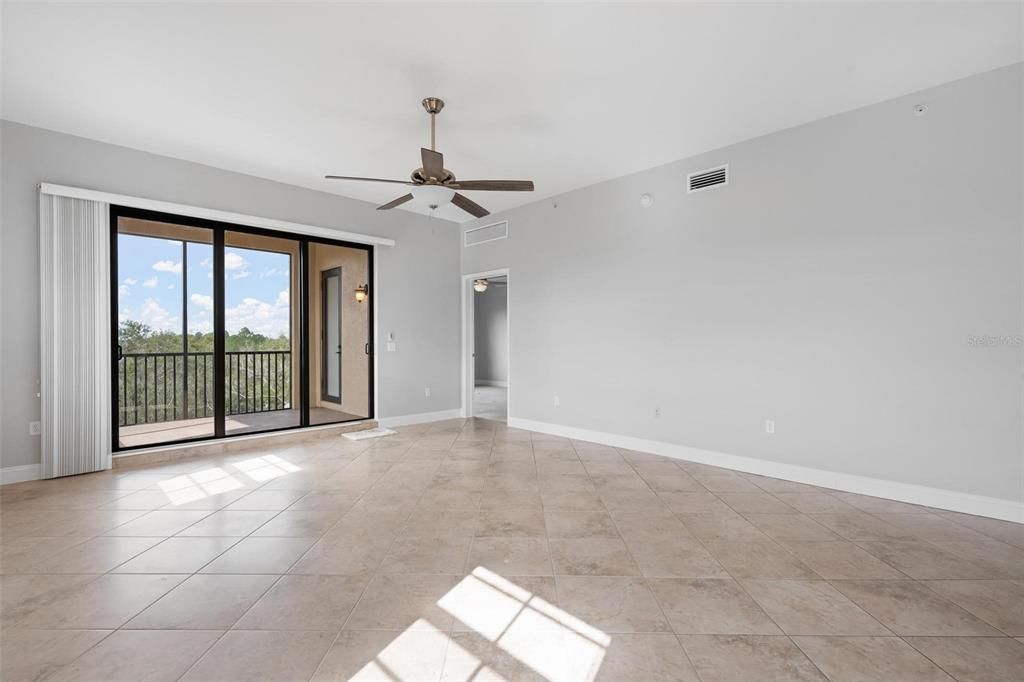 В аренду: $3,000 (3 спален, 2 ванн, 2138 Квадратных фут)