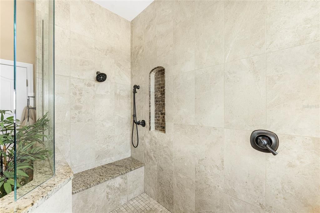 待售: $1,998,000 (3 贝兹, 2 浴室, 2332 平方英尺)