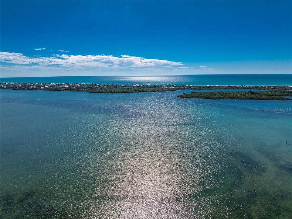 待售: $1,998,000 (3 贝兹, 2 浴室, 2332 平方英尺)