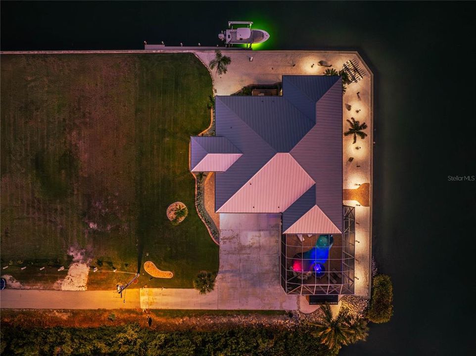 待售: $1,998,000 (3 贝兹, 2 浴室, 2332 平方英尺)