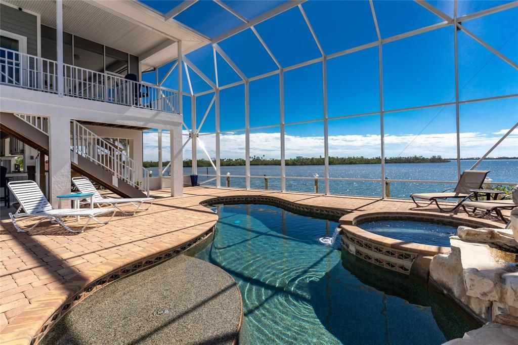 待售: $1,998,000 (3 贝兹, 2 浴室, 2332 平方英尺)