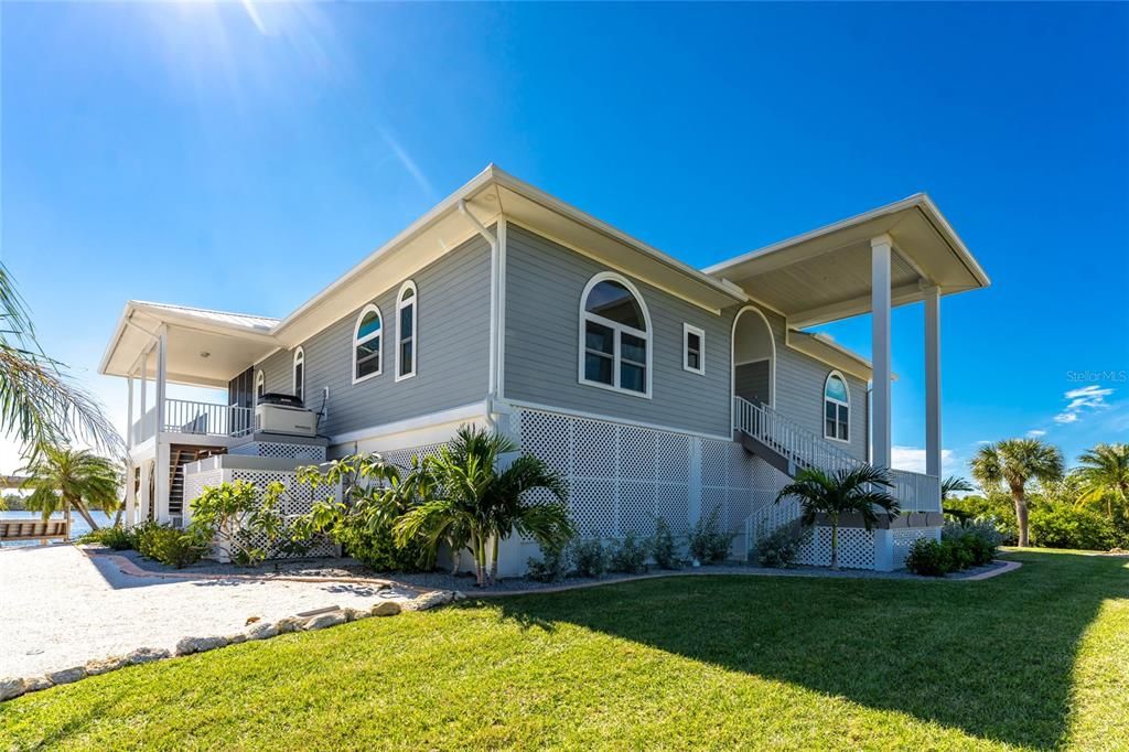 待售: $1,998,000 (3 贝兹, 2 浴室, 2332 平方英尺)