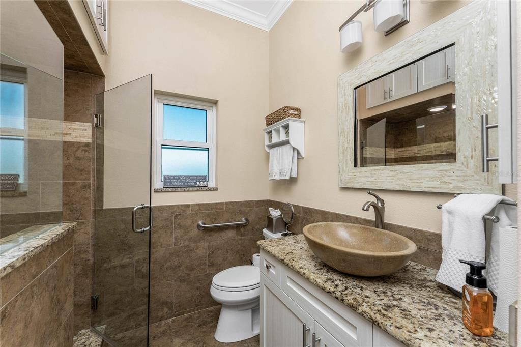 待售: $1,998,000 (3 贝兹, 2 浴室, 2332 平方英尺)