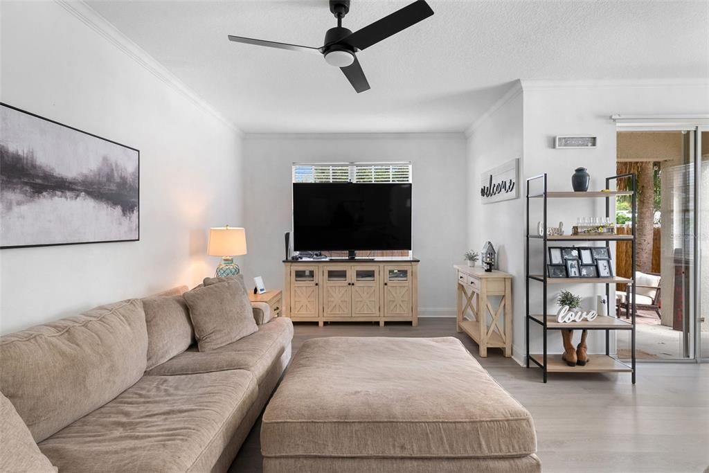 待售: $429,900 (3 贝兹, 2 浴室, 2006 平方英尺)