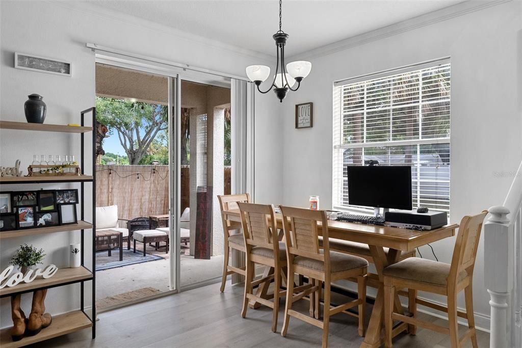 待售: $429,900 (3 贝兹, 2 浴室, 2006 平方英尺)