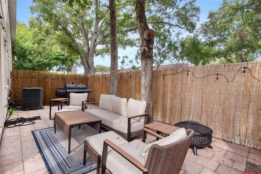 待售: $429,900 (3 贝兹, 2 浴室, 2006 平方英尺)