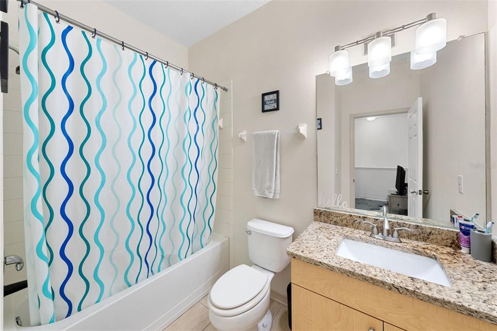 待售: $429,900 (3 贝兹, 2 浴室, 2006 平方英尺)