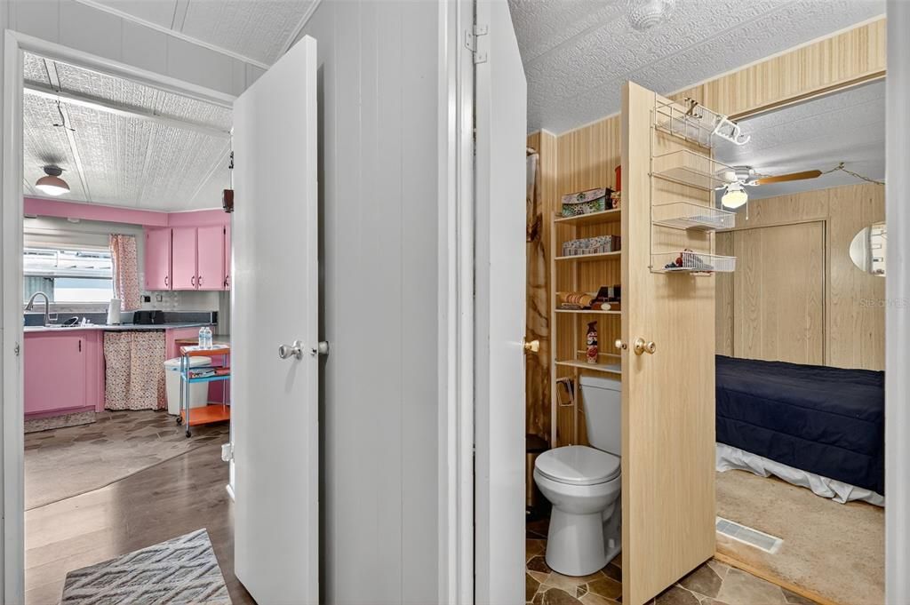 For Sale: $170,000 (2 beds, 2 baths, 1344 Square Feet)