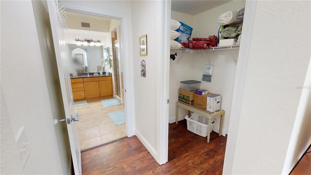 待售: $453,000 (3 贝兹, 2 浴室, 1831 平方英尺)