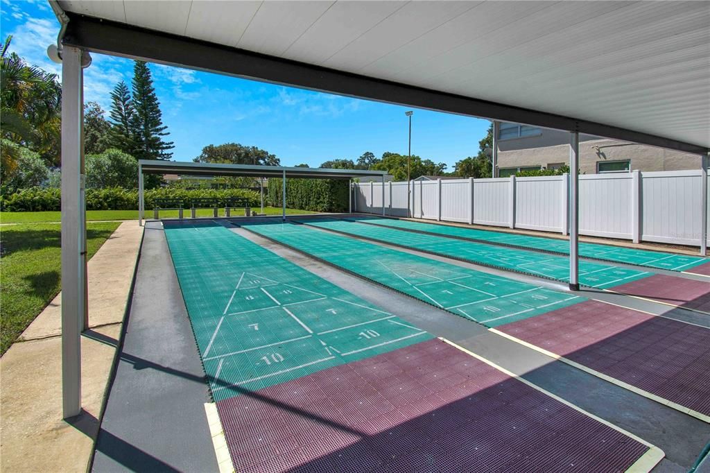 Active With Contract: $119,900 (2 beds, 2 baths, 1180 Square Feet)