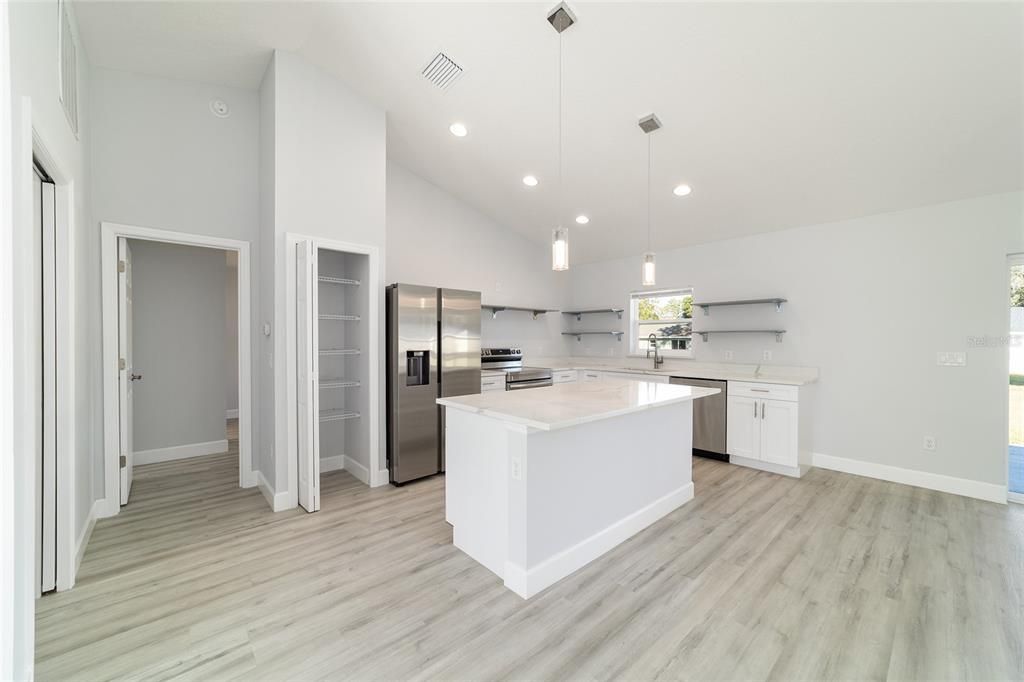 For Sale: $279,900 (3 beds, 2 baths, 1380 Square Feet)