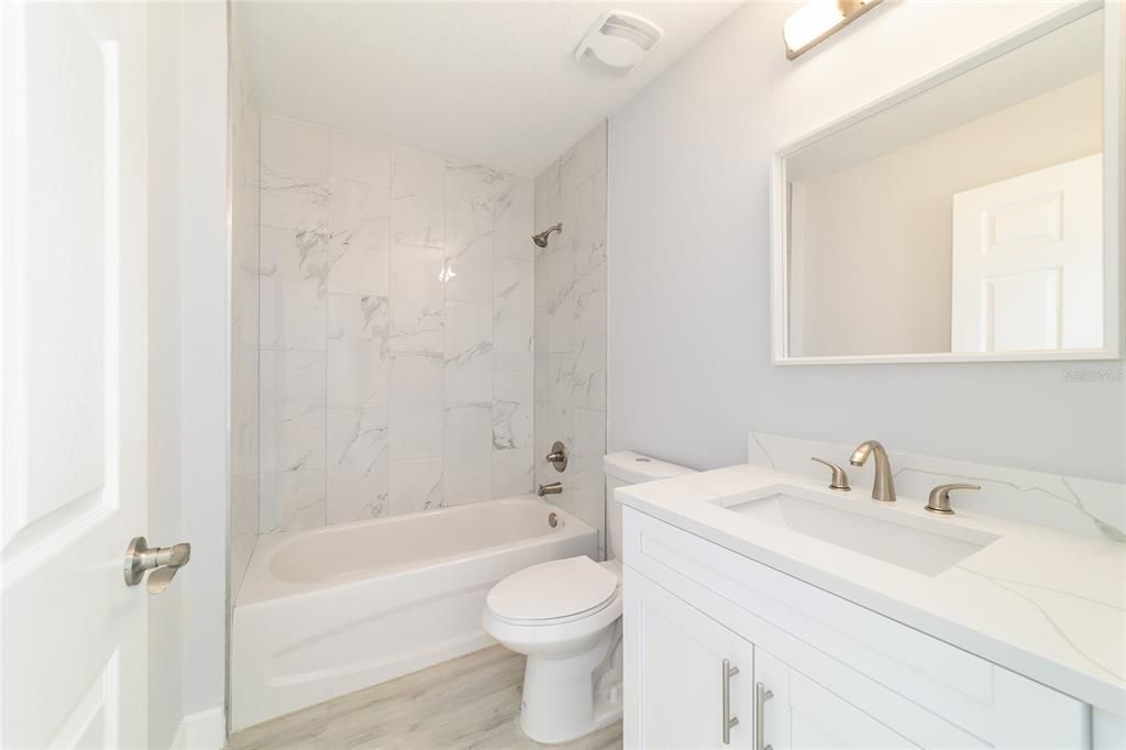 For Sale: $279,900 (3 beds, 2 baths, 1380 Square Feet)