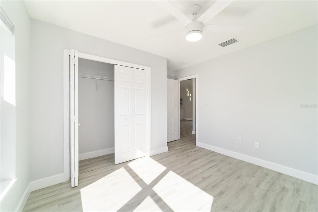 For Sale: $279,900 (3 beds, 2 baths, 1380 Square Feet)