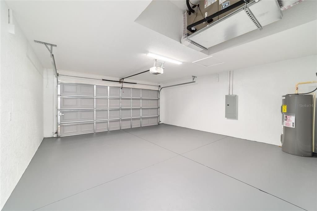 For Sale: $279,900 (3 beds, 2 baths, 1380 Square Feet)