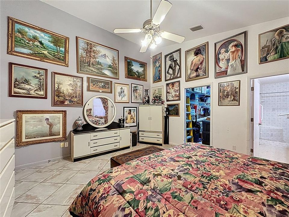 На продажу: $799,500 (4 спален, 3 ванн, 3420 Квадратных фут)