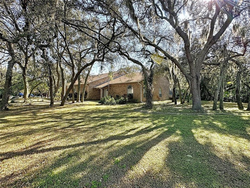 На продажу: $799,500 (4 спален, 3 ванн, 3420 Квадратных фут)