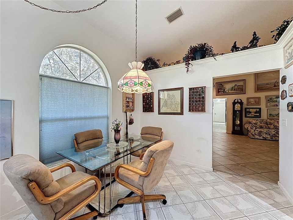 На продажу: $799,500 (4 спален, 3 ванн, 3420 Квадратных фут)