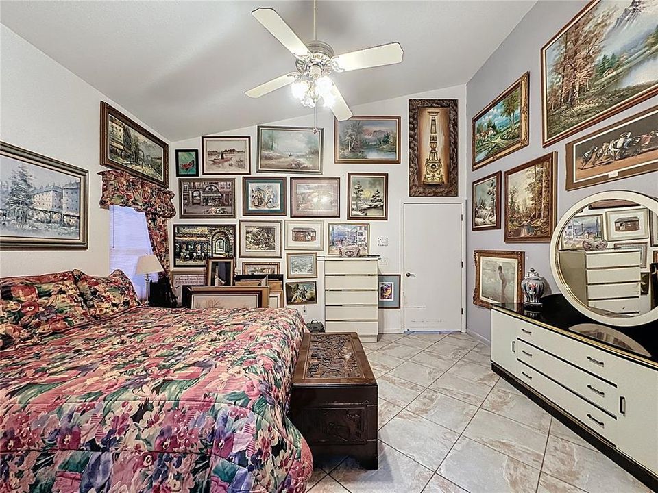 На продажу: $799,500 (4 спален, 3 ванн, 3420 Квадратных фут)